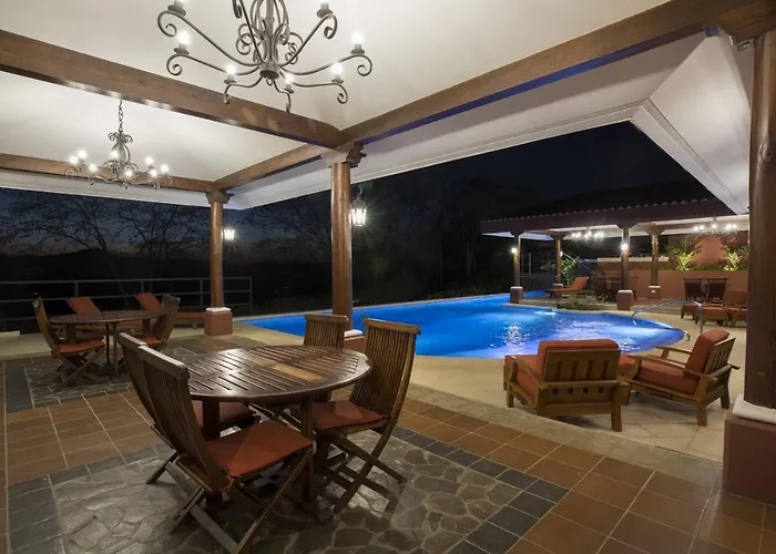 Сasa de vacaciones Tropical 2br With Partial Ocean View - Bougainvillea - Reserva Conchal Playa Conchal