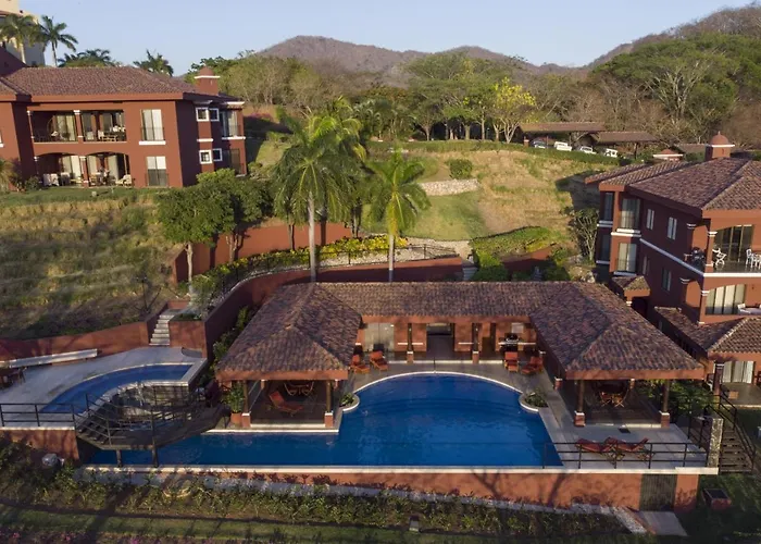 Tropical 2br With Partial Ocean View - Bougainvillea - Reserva Conchal *