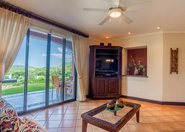 Tropical 2br With Partial Ocean View - Bougainvillea - Reserva Conchal