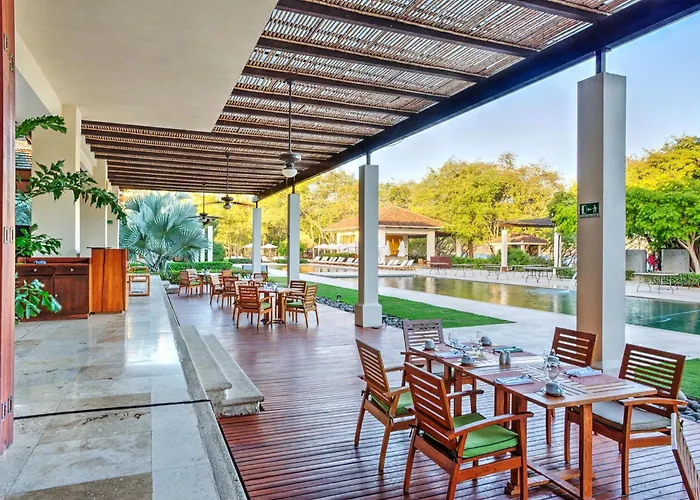 Tropical 2br With Partial Ocean View - Bougainvillea - Reserva Conchal Playa Conchal